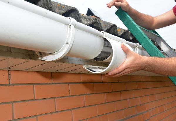 Gutter Maintenance in Little River